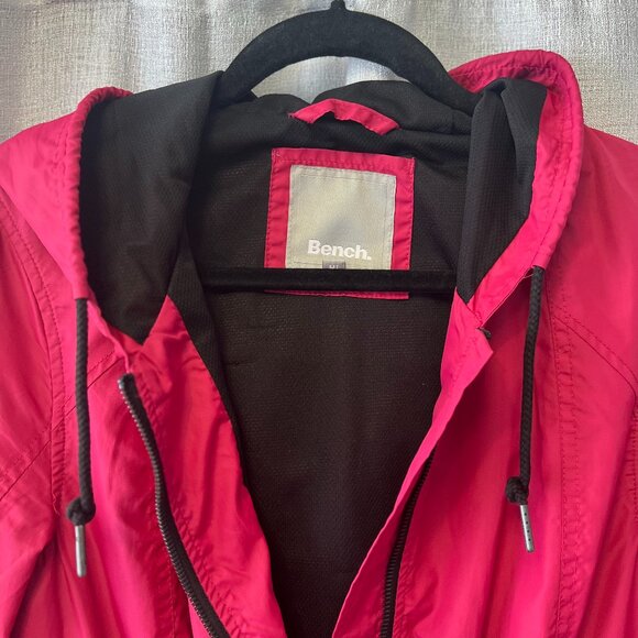 Bench Windbreaker Fuschia Pink - Picture 1 of 7